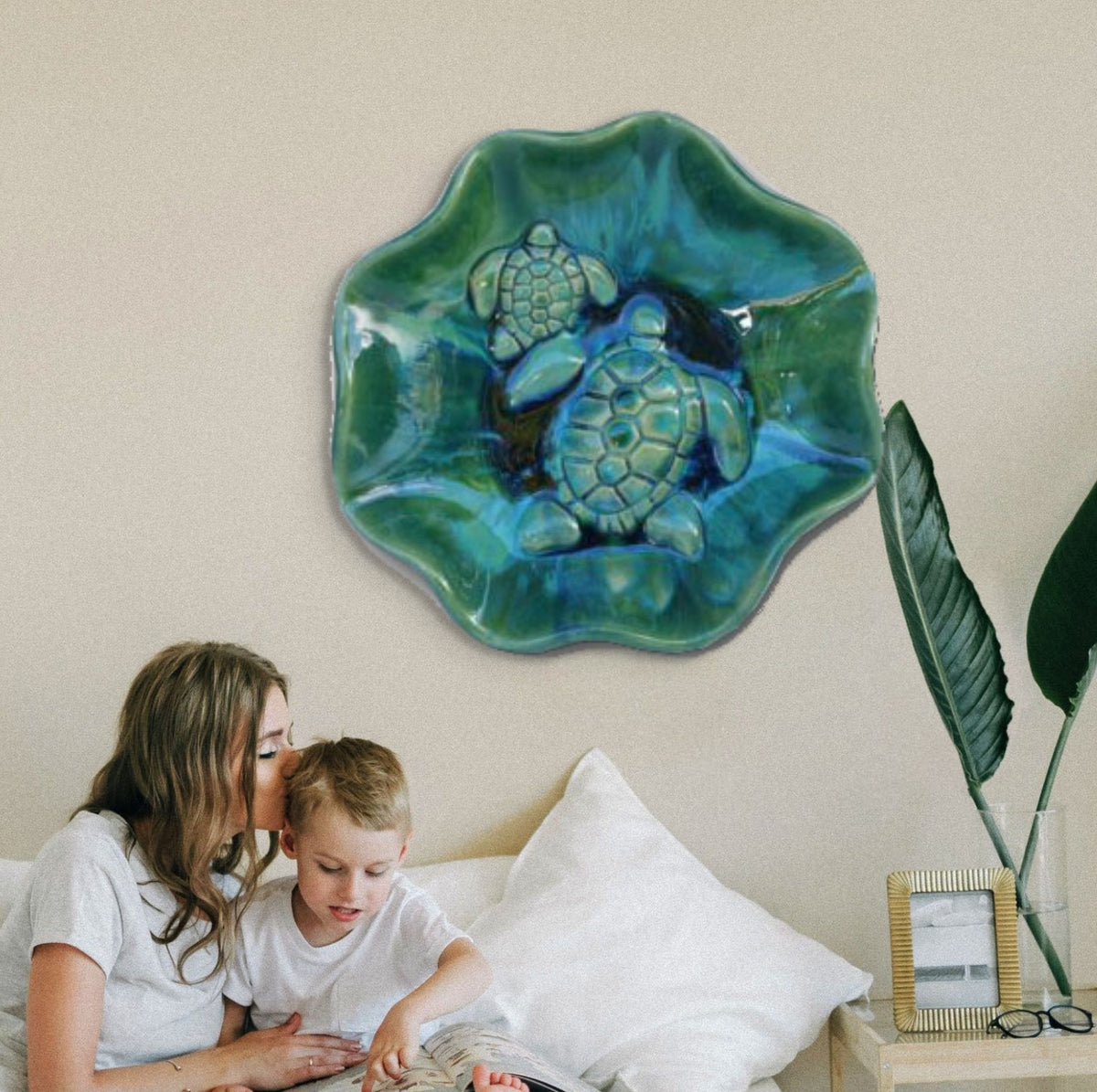 Ceramic turtle wall plaque designs boast a distinct 3D relief technique, meticulously crafted to enhance the intricate anatomy of the Hawaiian turtle
