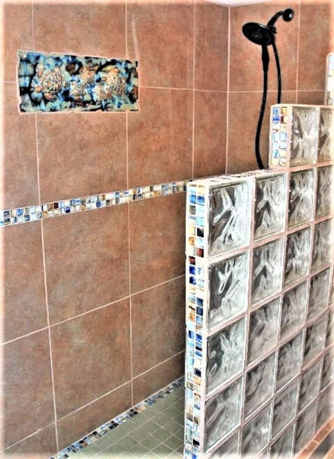 Ceramic Designs by Albert 6x6 Tile Maui Sweet Maui Pineapple Outdoor Bathroom Shower, Jacuzzi, Pool Tile.
