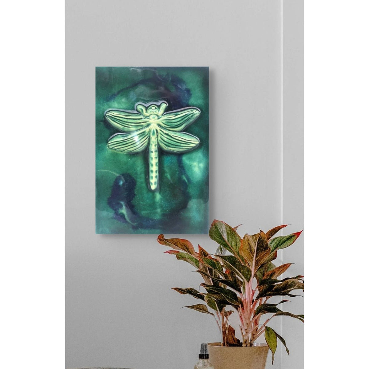 Ceramic Dragonfly Tiles, decorative dragonfly artwork, dragonfly bathroom shower tiles, dragonfly kitchen wall tiles